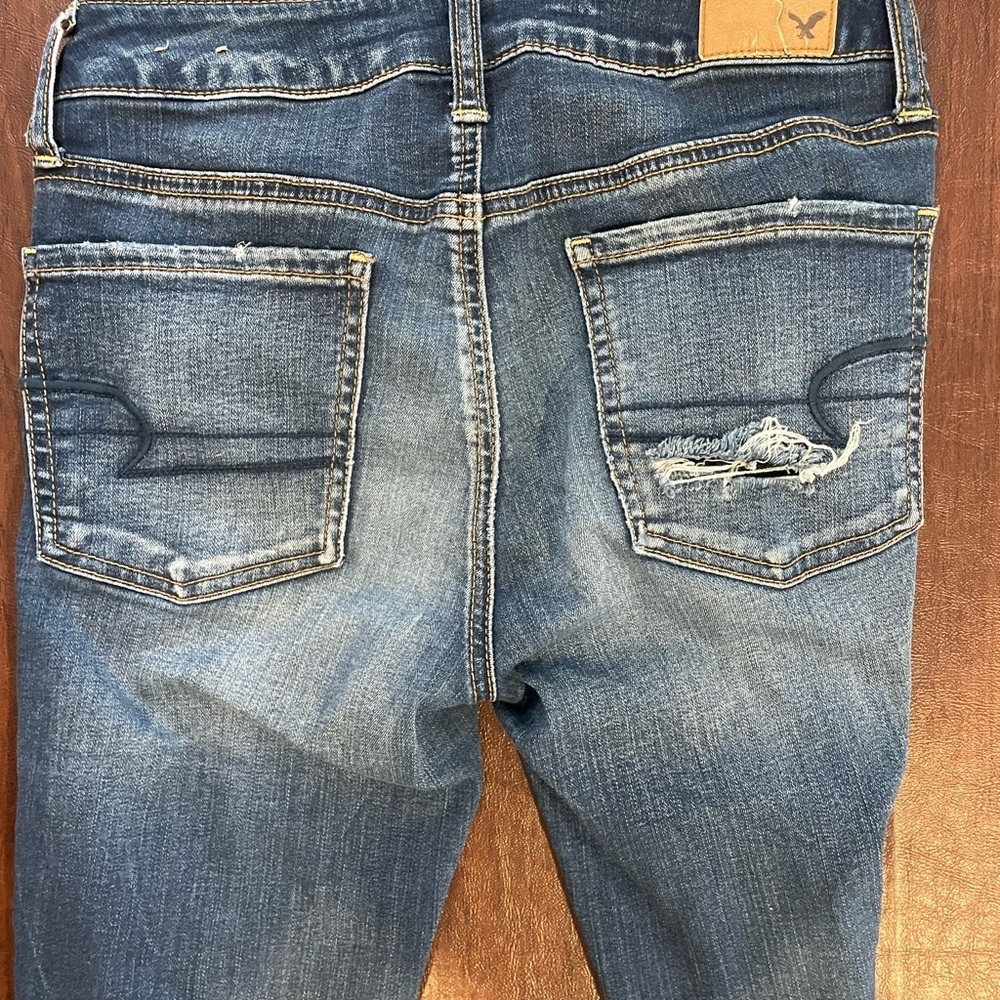 American Eagle Outfitters Size 2 Women’s Jeggings Distressed Blue Jeans - Picture 5 of 7